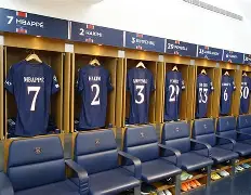 星空体育中国-包含清晨巴黎圣日耳曼备战CBA常规赛，遗憾出局细节曝光，更衣室稳定，纪律约束更严格的词条