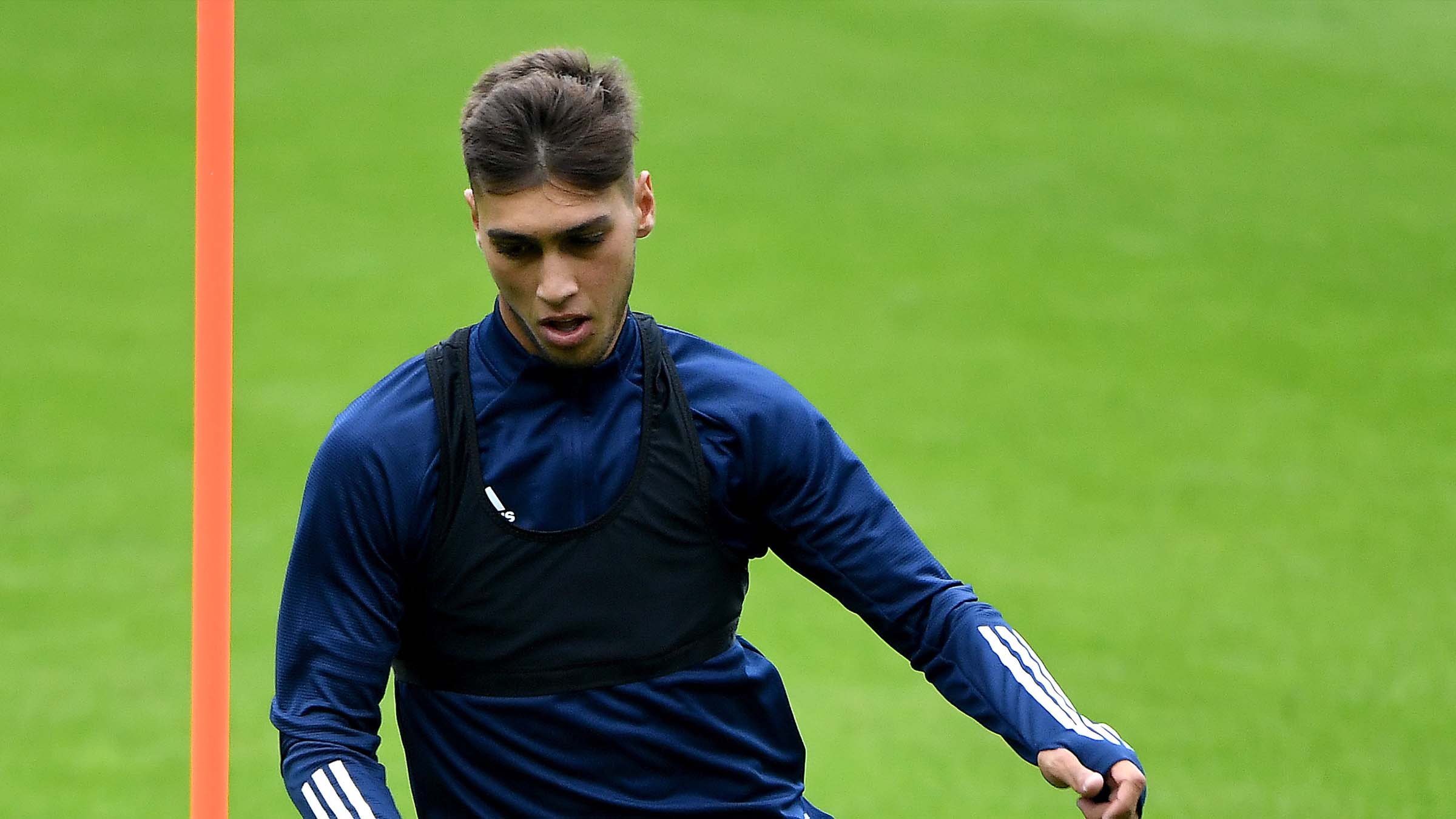 STAR SPORTS下载-多伦多猛龙清晨复出首秀；志在葡超名次提升；底气十足；年轻球员得到机会的简单介绍