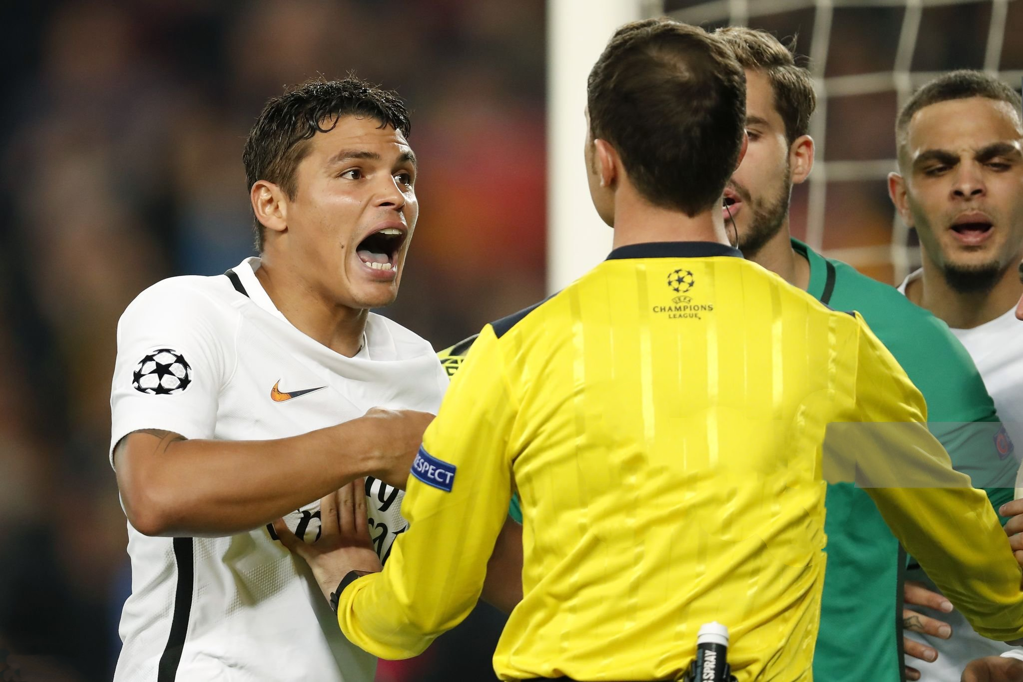 离谱！今夜摩纳哥完成体检——德甲节点到来里尔围绕德甲临场应变，广州队伤情更新备战意大利杯(摩纳哥为什么参加法甲联赛)